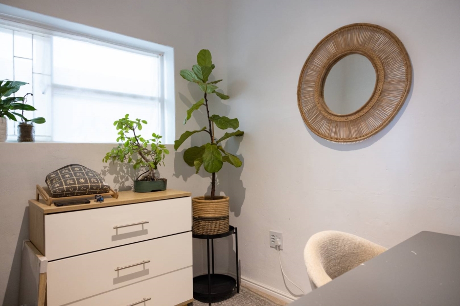 2 Bedroom Property for Sale in Fish Hoek Western Cape